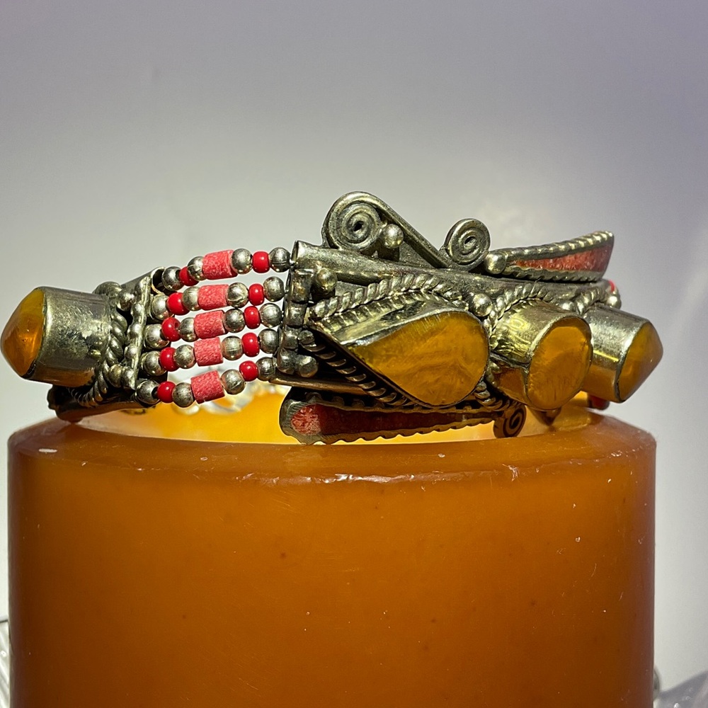NWOT TIBETAN SILVER HANDCRAFTED Women's Bracelet - Picture 3 of 6